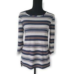Alton Gray 3/4 sleeve top